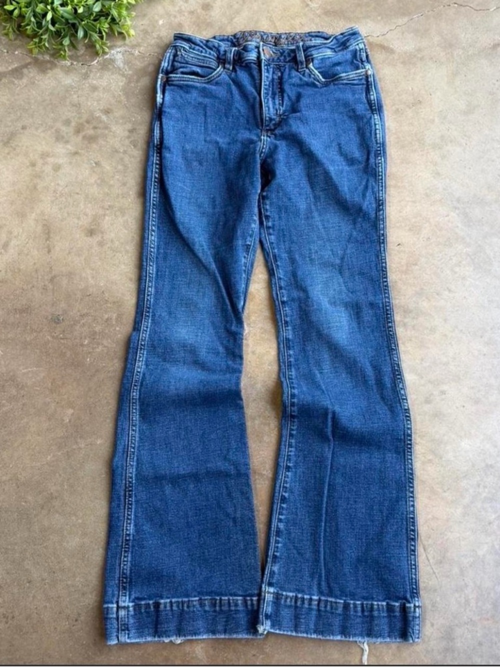 Vintage Wrangler Blue Flared Denim Jeans - Picture 5 of 8
